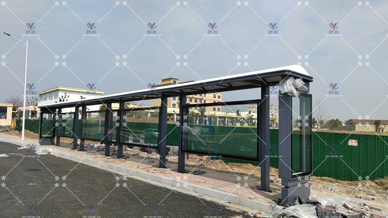 荆州候车亭制作安装完工